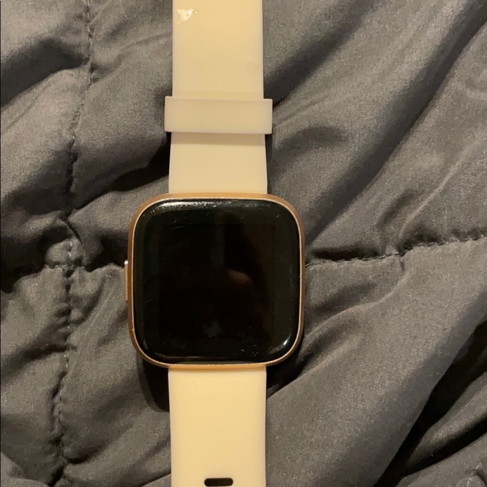 Fitbit Versa 2